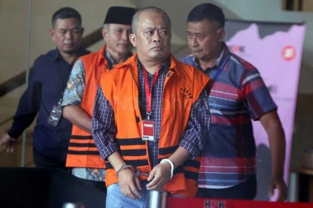KPK Tahan 5 Mantan Anggota DPRD Jambi Terkait Suap RAPBD