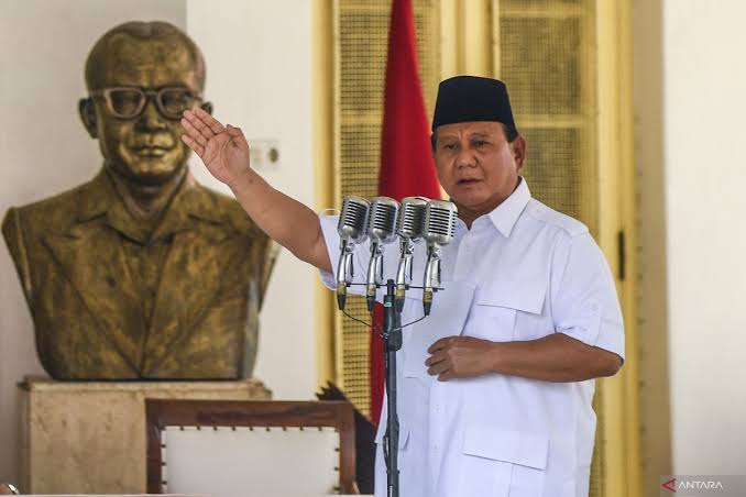 Prabowo Subianto Siap Teruskan Jejak Jokowi Soal Menuju Indonesia Emas 2045