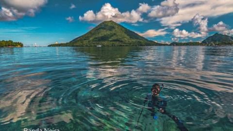 Jangan Mati Sebelum ke Banda Neira