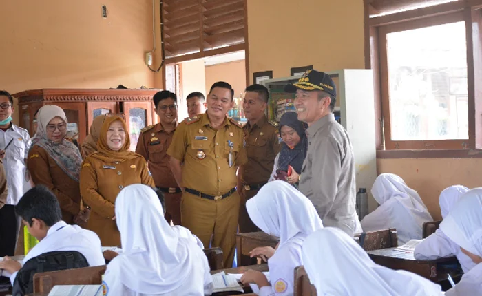 PJ Wali Kota Palembang Berikan Kebijakan Belajar Mengajar