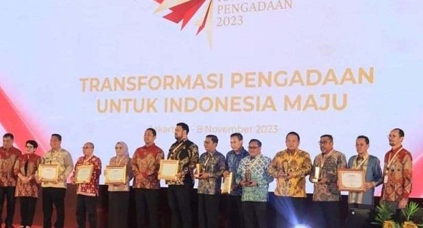 PJ Wali Kota Lubuk Linggau Raih Penghargaan di Jakarta