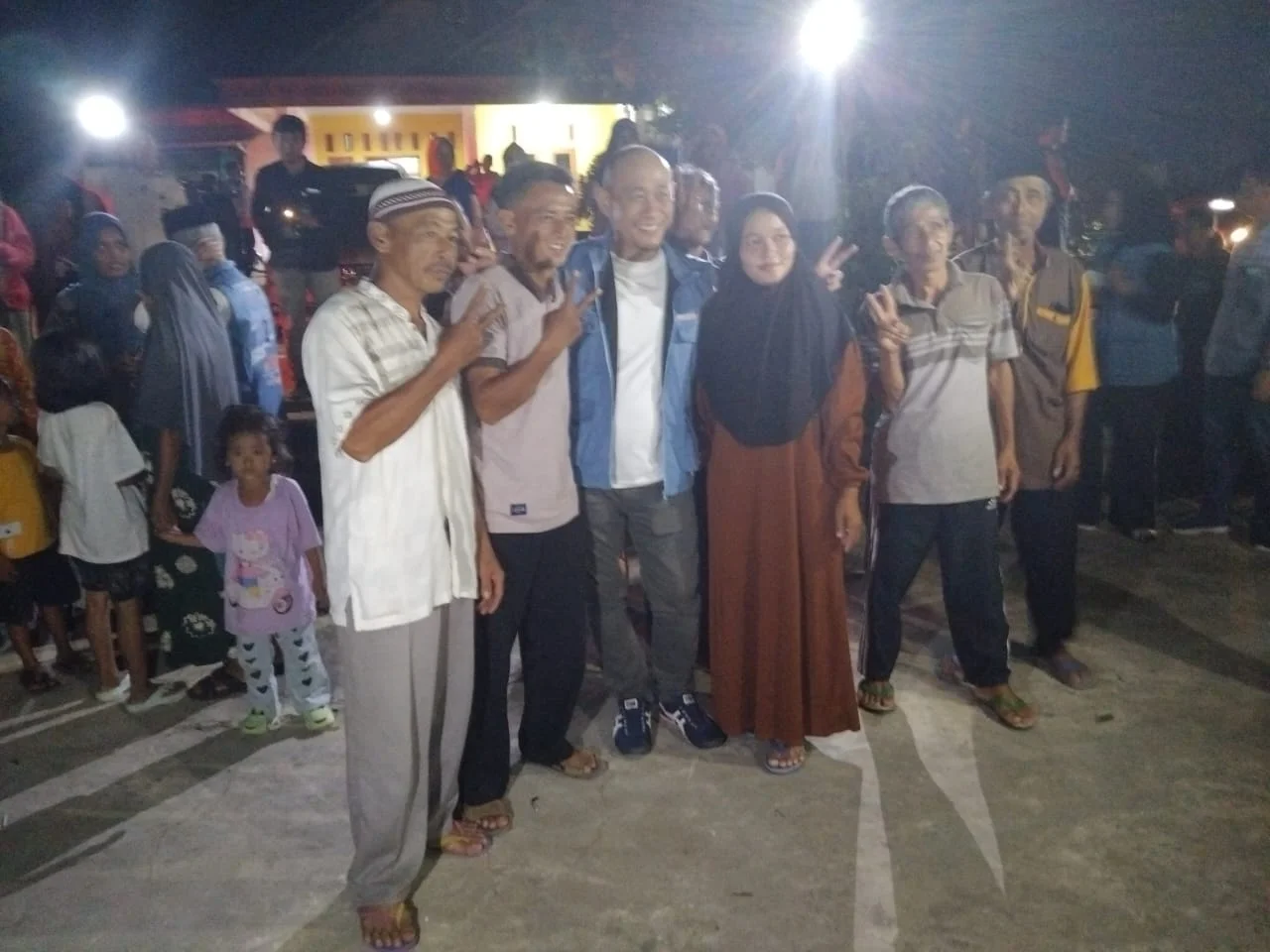 Yoppy-Rustam Blusukan ke Taba Baru, Serap Aspirasi Masyarakat