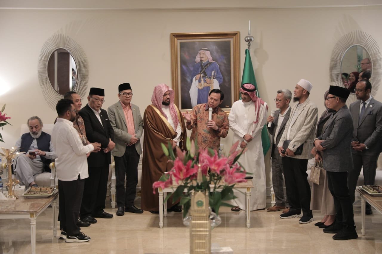 Sultan B Najamuddin Dijamu Khusus oleh Dubes Arab Saudi, Bahas Peningkatan Kualitas Pelayanan Haji