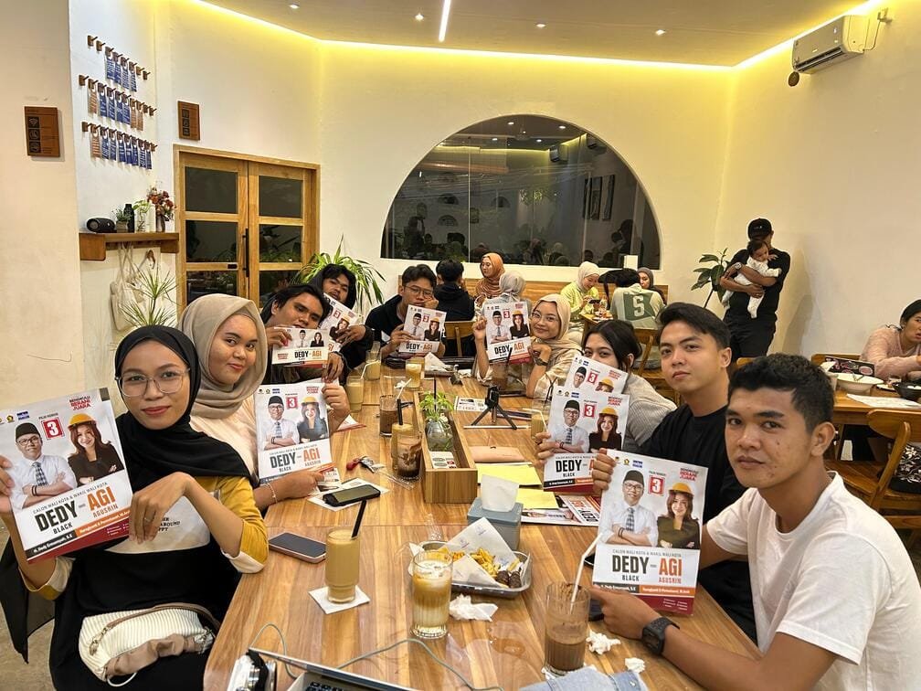 Semangat Relawan Muda Berani Juara untuk Dedy-Agi di Pilwakot Bengkulu
