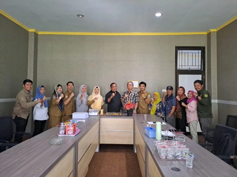 DPRD Bengkulu Tengah Fasilitasi Audiensi KPTH Tanjung Heran Maju Terkait Legalitas Pengelolaan Hutan