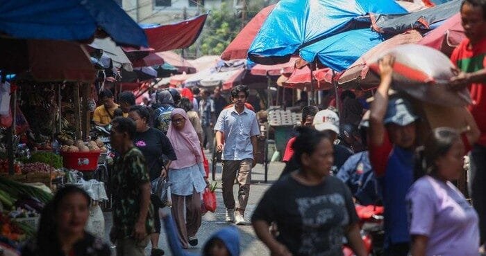 Warren Buffett Beri Saran untuk Kelas Menengah Hindari Pembelian 5 Barang Ini