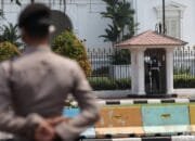 Dosen ASN Gelar Demo di Istana, Tuntut Tunjangan Kinerja Sejak 2020 Dosen ASN Gelar Demo di Istana, Tuntut Tunjangan Kinerja Sejak 2020