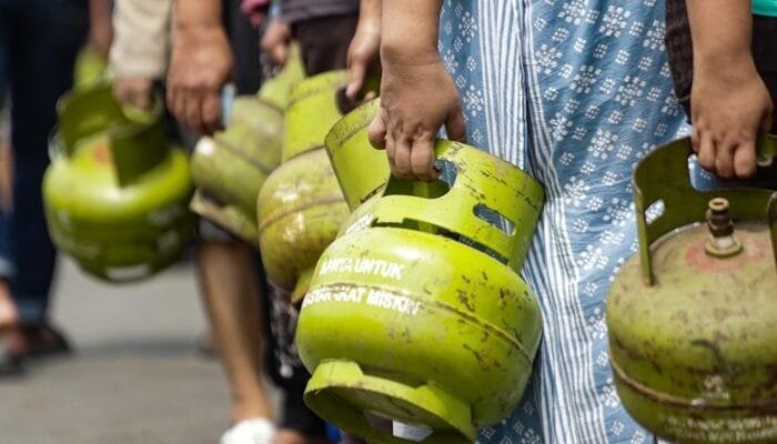 Kelangkaan LPG 3 Kg, Dampak Kebijakan Baru?