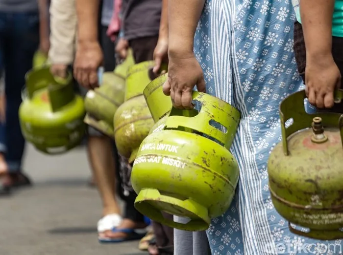 Kelangkaan LPG 3 Kg, Dampak Kebijakan Baru?