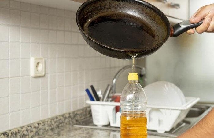 Minyak Goreng Bekas Dapat Digunakan dengan Aman, Ini Caranya