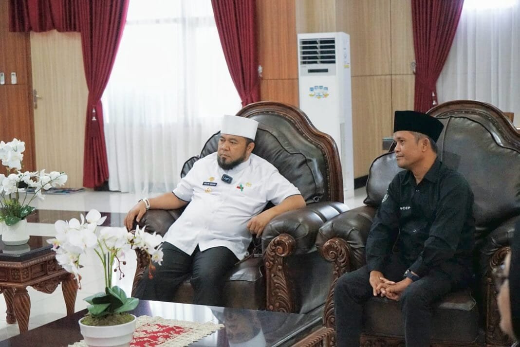 Gubernur Helmi Hasan Bahas Stok Darah, UHC, dan Yayasan Zuriat Bangkahulu