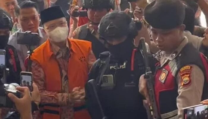 Terungkap! Ini Isi Dakwaan JPU kepada Rohidin Mersyah Cs dalam Sidang Perdana