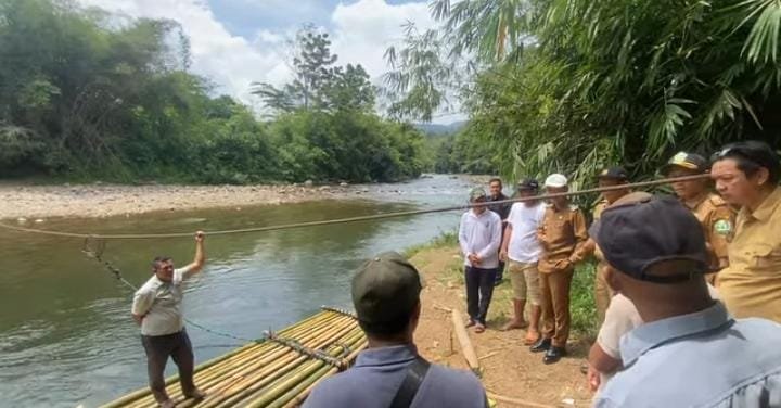 Wabup Lebong Pastikan Perbaikan Jembatan Rusak di Tik Sirong Tahun Ini