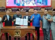DPRD Musi Rawas Tetapkan Propemperda 2025 dan Tandatangani MoU Bersama Pemkab Musi Rawas