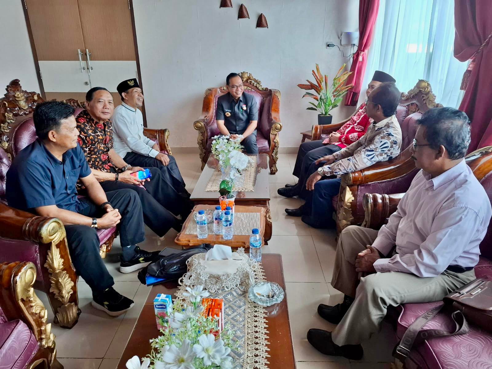 Bupati Seluma Audiensi dengan FKUB, Tegaskan Dukungan untuk Kerukunan Umat Beragama