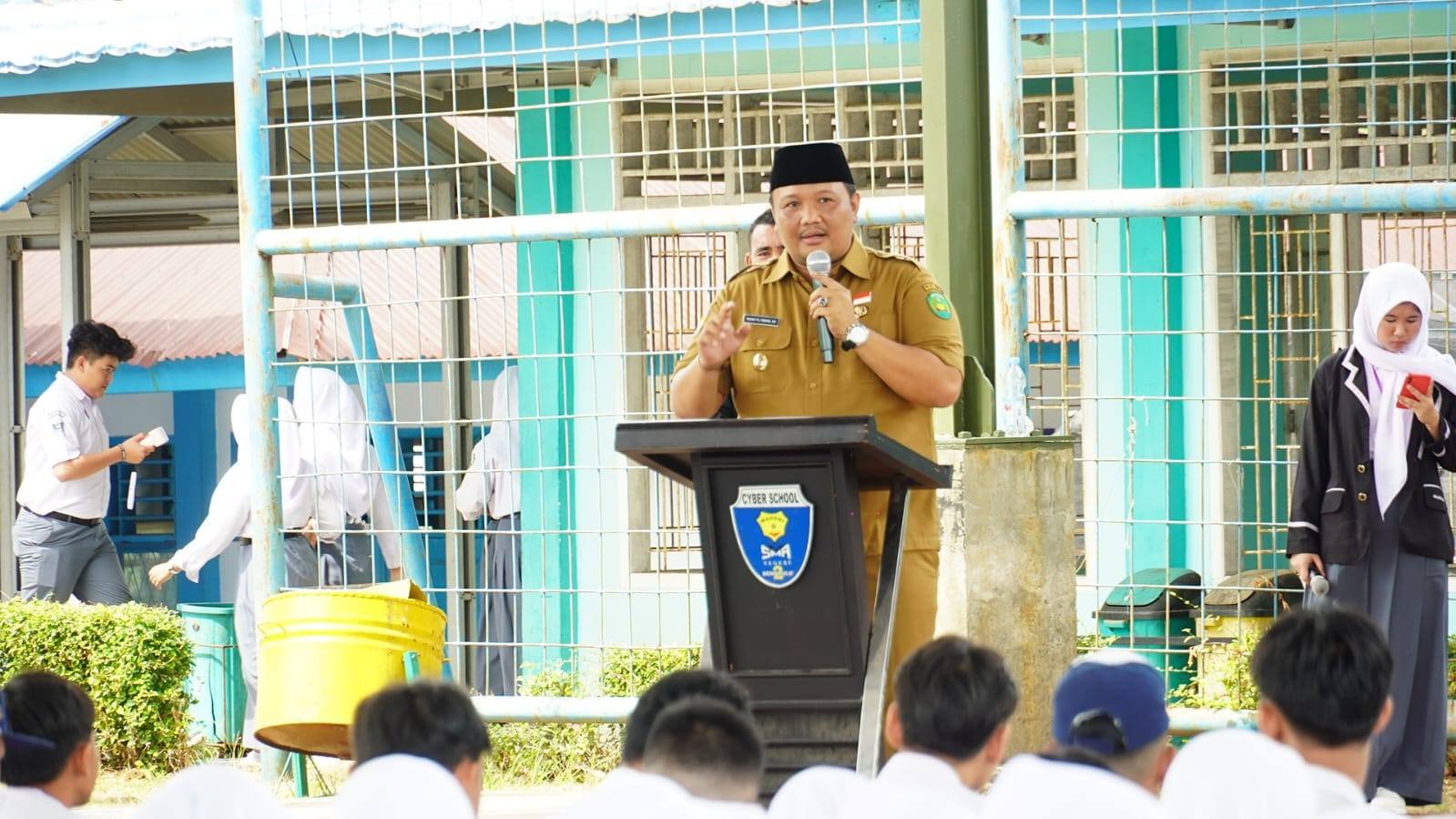 Wakil Walikota Bengkulu Bangga Jadi Alumni Smanda, Motivasi Siswa Baru untuk Sukses