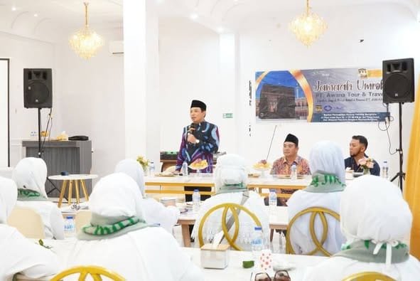 Walikota Dedy Wahyudi Lepas Keberangkatan 26 Jamaah Umrah, Berikan Pesan Sehat dan Mabrur