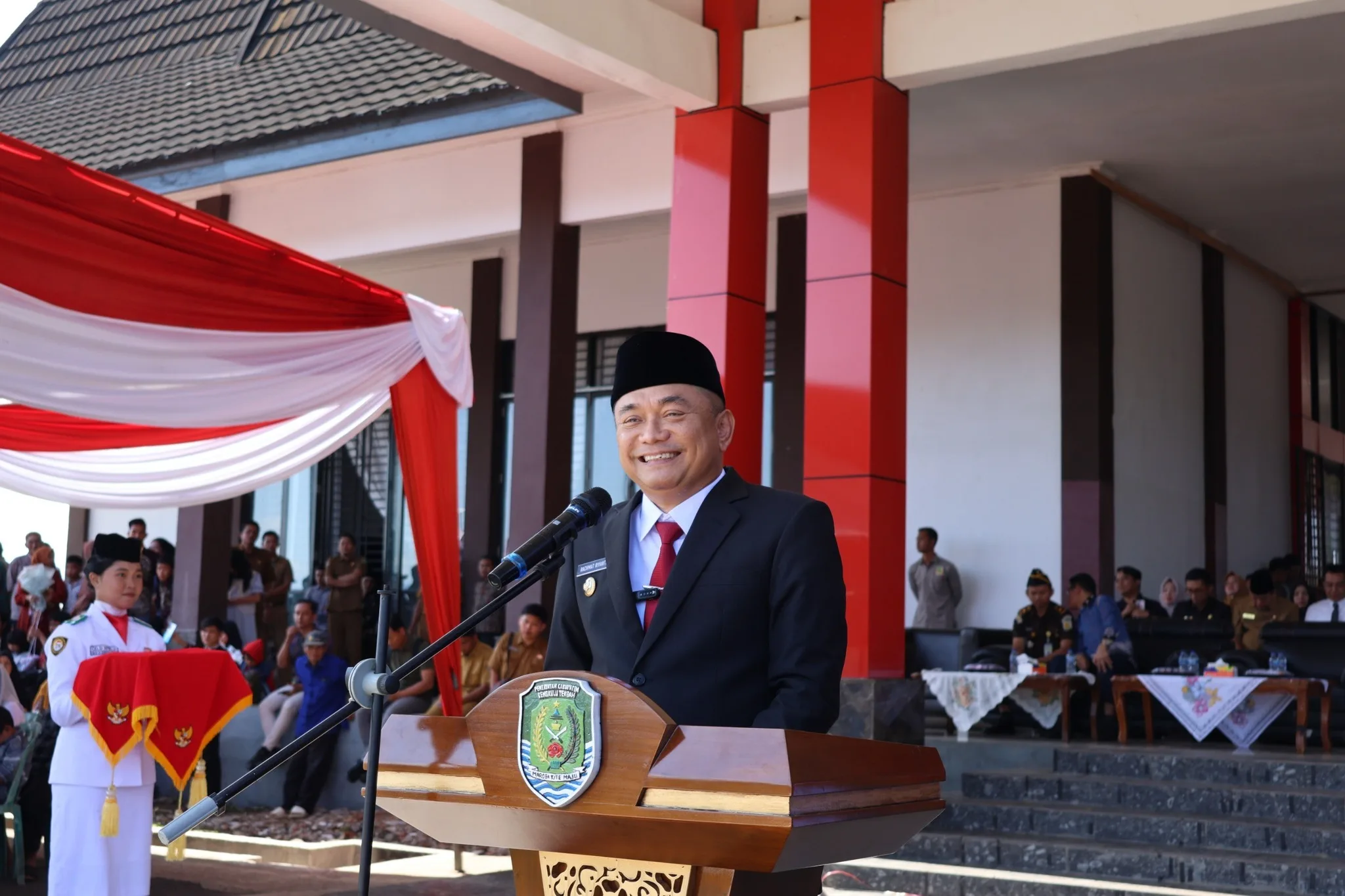 Bupati Rachmat Riyanto Lantik 560 PPPK Tahap I, Tegaskan Integritas dan Adaptasi Digital dalam Pelayanan Publik