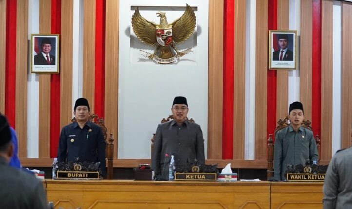 Bupati Arie Septia Adinata Hadiri Rapat Paripurna DPRD Bengkulu Utara, Bahas Perubahan APBD 2025