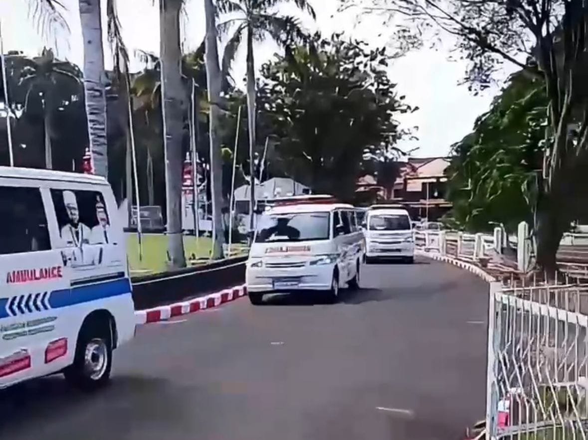 Bantu Rakyat, 130 Unit Ambulans Segera Dikirim ke Desa
