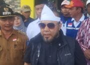 Gubernur Helmi Hasan Tiba di Enggano, Tepati Janji Berkantor di Pulau Terluar Gubernur Helmi Hasan Tiba di Enggano, Tepati Janji Berkantor di Pulau Terluar