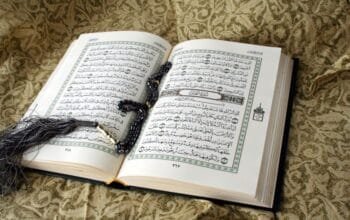 Hukum Membaca Al-Qur'an Tanpa Wudhu, Menurut Dalil dan Pendapat Ulama