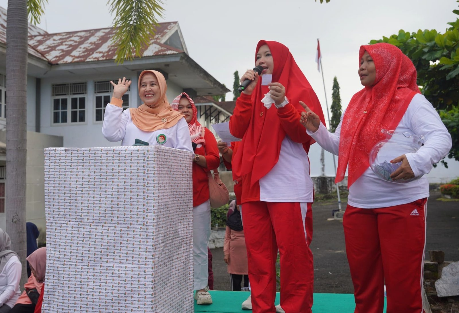 Meriah! Senam Bersama Warnai Peringatan HKG PKK ke-53 Provinsi Bengkulu