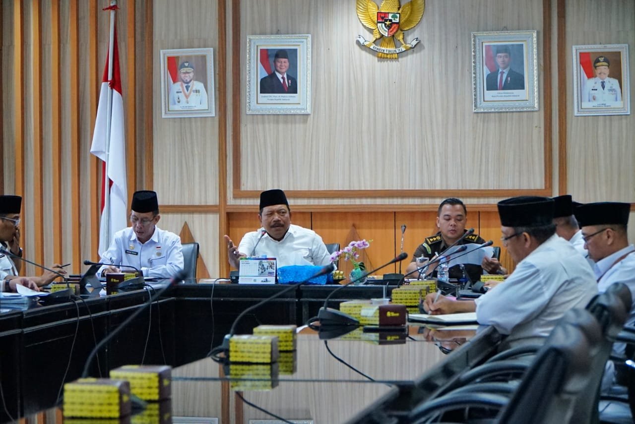 Rapat Optimalisasi PAD Bengkulu, Wagub Mian Tekankan Percepatan Penarikan Pajak Alat Berat