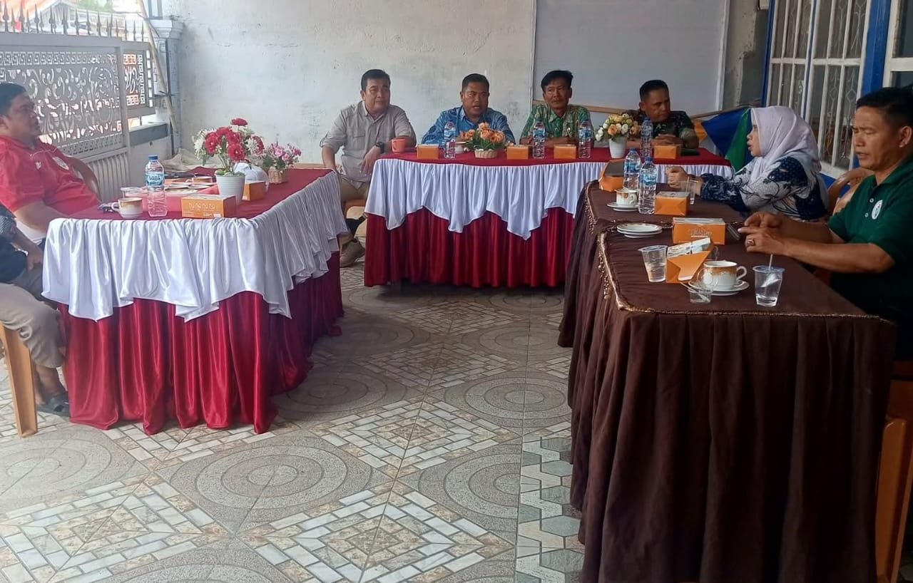 Tim Monev Kecamatan Bingin Kuning Tinjau Penggunaan Dana Desa di Talang Liak I Tim Monev Kecamatan Bingin Kuning Tinjau Penggunaan Dana Desa di Talang Liak I