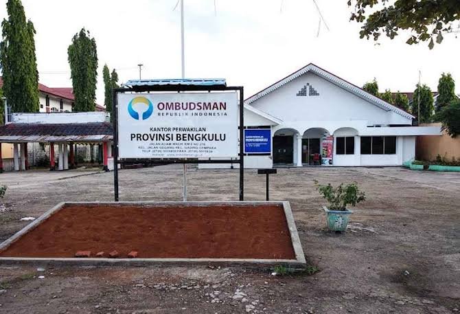Kepala SMA Negeri 5 Bengkulu Mangkir Panggilan Ombudsman, Alasan Keluar Kota