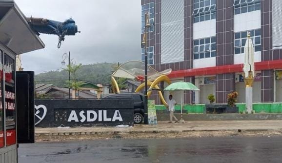 Dua Proyek Ikon Kabupaten Lebong Senilai Rp6,4 Miliar Terancam Jadi Monumen Kegagalan, P-FAMAL Laporkan Dugaan Korupsi ke Kejati