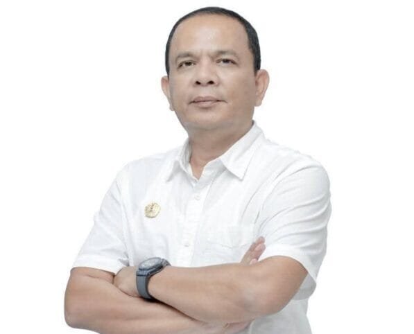 Gerakan Menanam 10.000 Kelapa di Pantai Panjang, Fachrulsyah: Gemapala Berikan Manfaat Besar untuk Kota Bengkulu