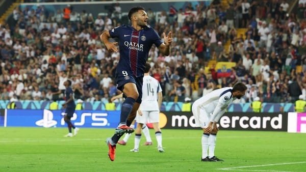 PSG Juara Piala Super Eropa 2025 Usai Tumbangkan Tottenham Lewat Adu Penalti