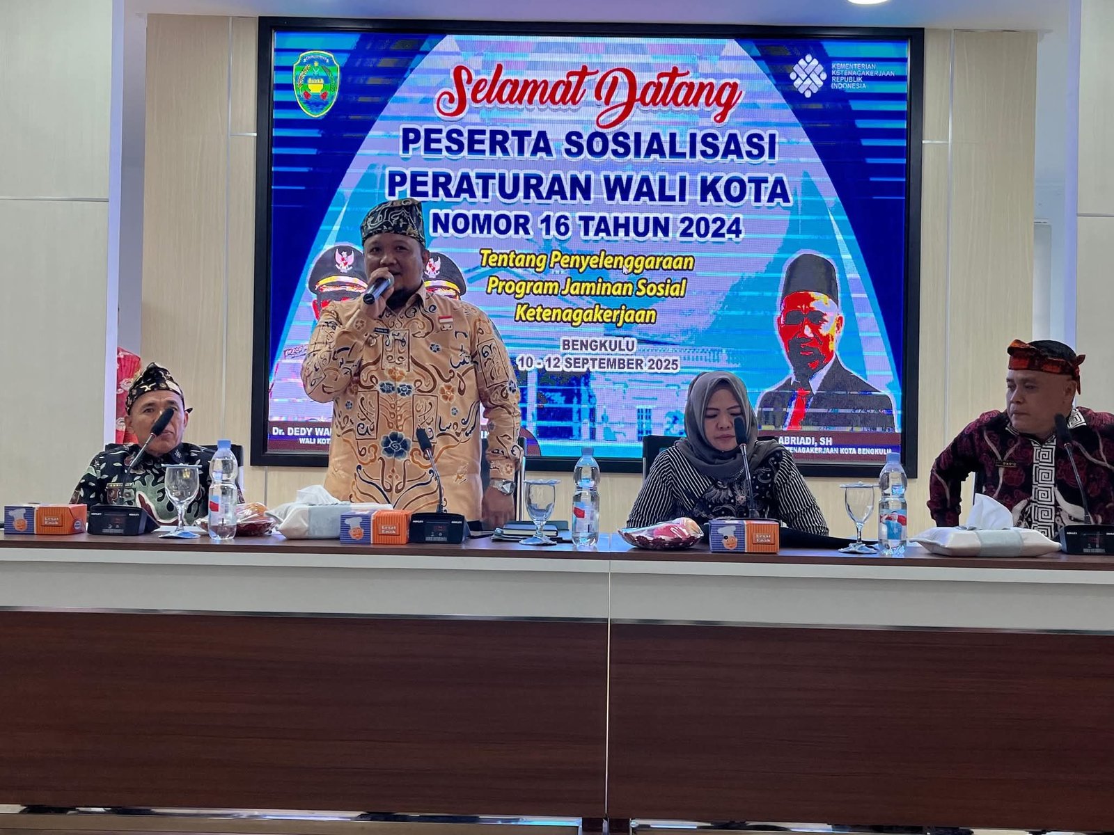 Wawali Bengkulu Dorong Pekerja Bertransformasi Jadi Pencipta Lapangan Kerja