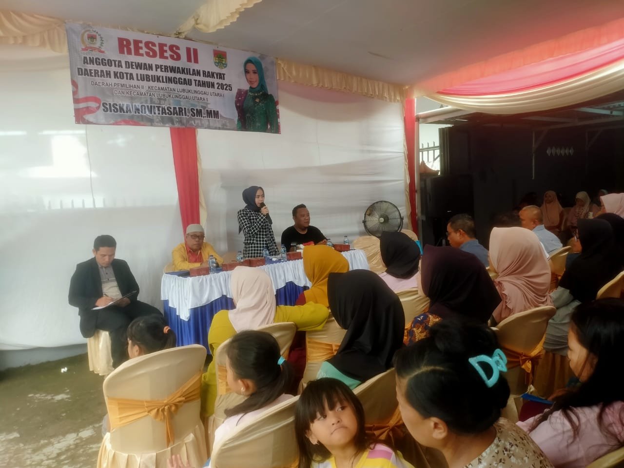 Siska Novitasari Serap Aspirasi Warga Batu Urip, Dari Lampu Jalan hingga Lapangan Olahraga