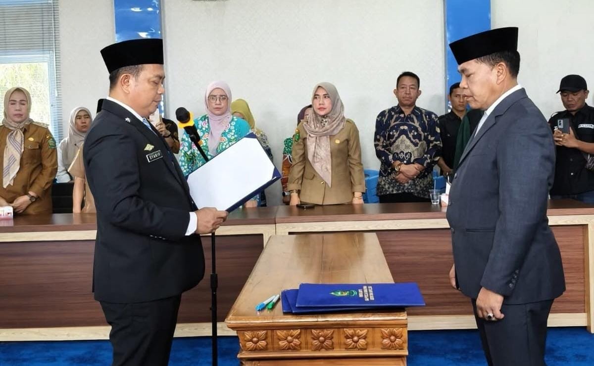 Dr. Syarifudin Resmi Jabat Pj Sekda Lebong, Bupati Azhari Tekankan Harmonisasi ASN