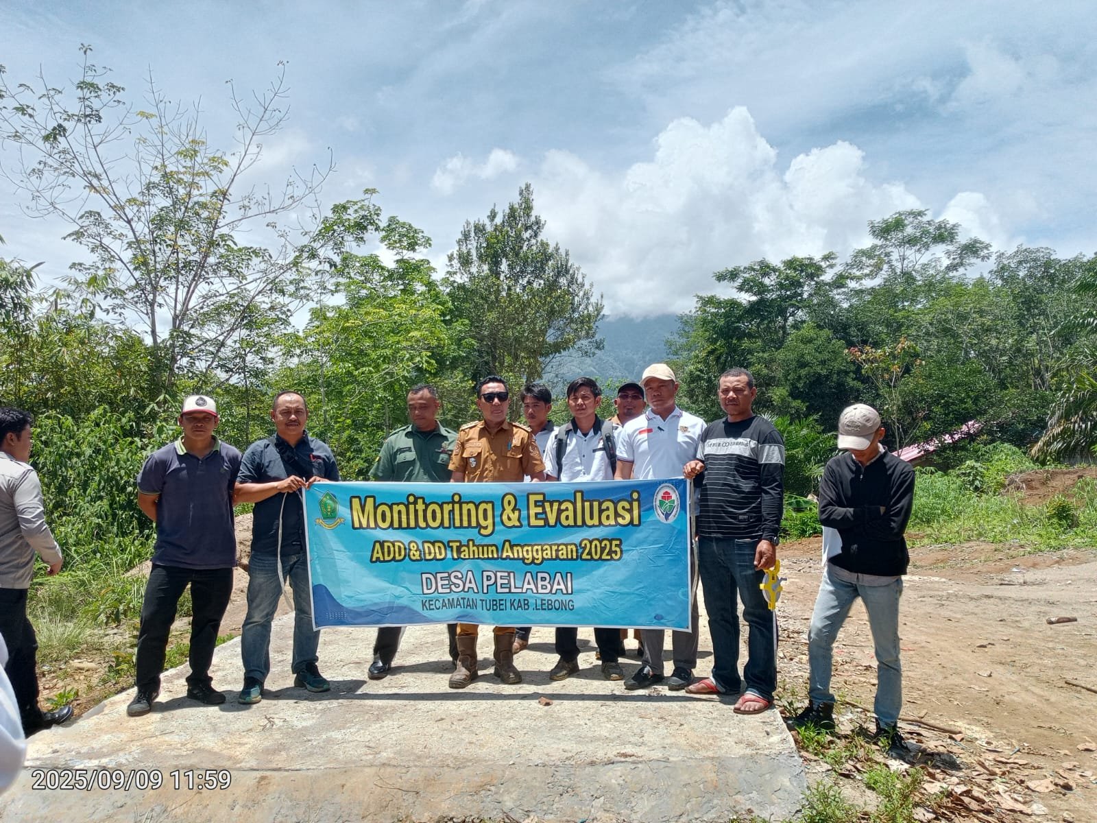 Pembangunan Drainase dan JUT Desa Pelabai Rampung, Pjs Kades: Mari Kita Manfaatkan