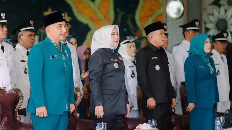 Bupati Ratna Machmud dan Wakil Bupati Suprayitno Hadiri Pengukuhan Perpanjangan Masa Jabatan Kepala Desa & Ketua TP PKK Desa