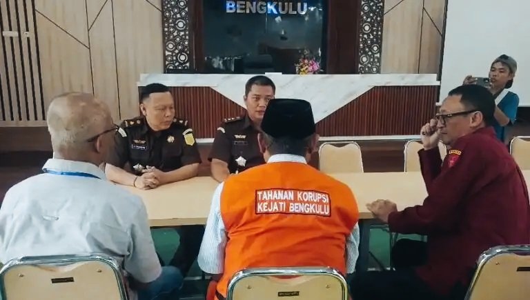 Kasus Dugaan Korupsi PTM dan Mega Mall, Berkas Ahmad Kanedi Dilimpahkan ke JPU
