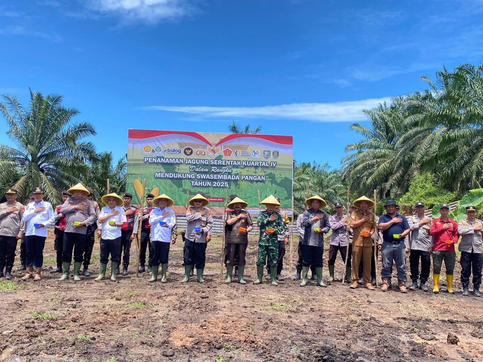Pemkab dan Polres Bengkulu Tengah Kompak Dukung Swasembada Pangan Lewat Penanaman Jagung Serentak