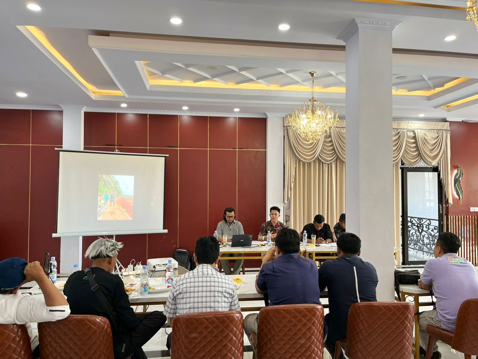 Masyarakat Desa Talang Baru Kembali Berkonflik dengan PT. DDP, Galian 'Boundary' Ancam Akses Petani dan Rusak Lahan Warga