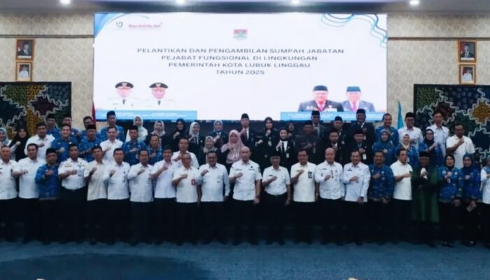 Wali Kota Lubuk Linggau Lantik 17 Pejabat Fungsional, Tekankan Integritas dan Profesionalisme
