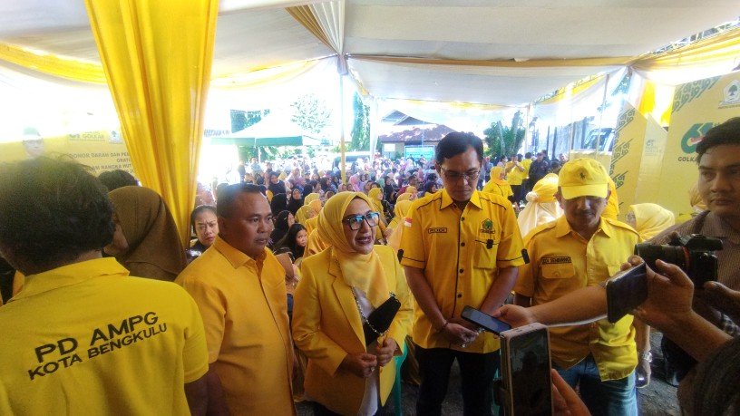 Golkar Kota Bengkulu Gelar Donor Darah dan Bagi Sembako, Wujud Kepedulian di HUT ke-61