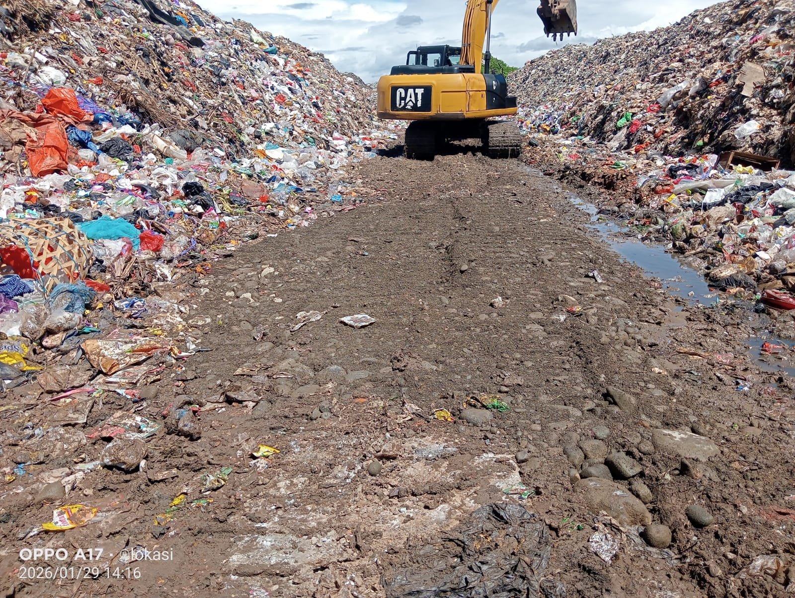 Akses TPA Air Sebakul Dibenahi, Pemkot Bengkulu Prioritaskan Kelancaran Angkutan Sampah