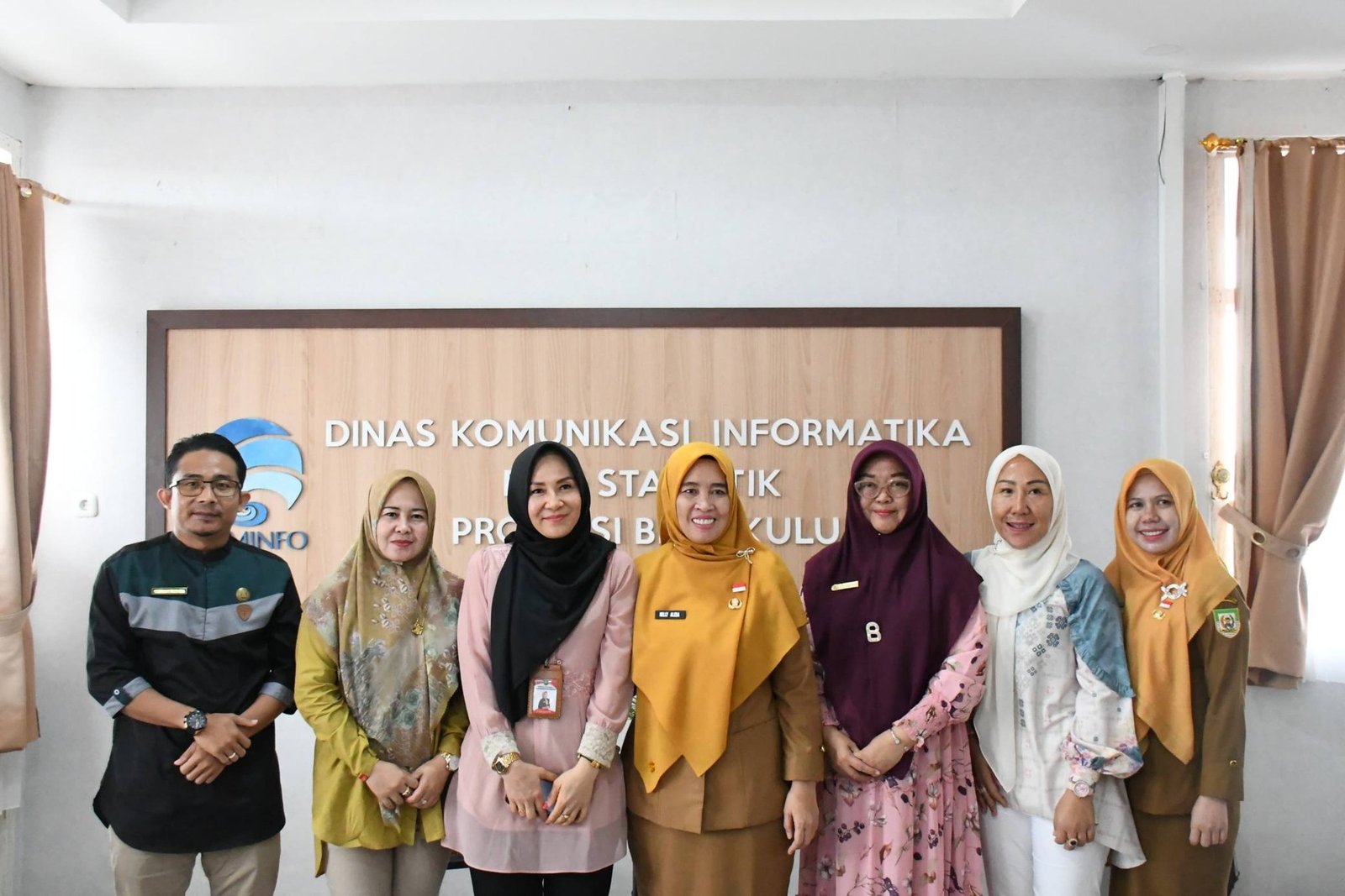 kunjungan kerja jajaran Dinas Komunikasi dan Informatika Kota Bengkulu ke Dinas Kominfo dan Statistik Provinsi Bengkulu, Selasa (24/2/2026)