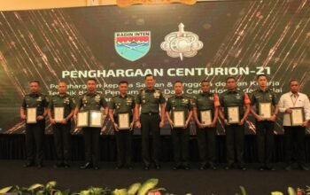 Prajurit Brigif Tp 88/KBK Raih Penghargaan Pamgdam XXI/Radin Inten pada Launching Aplikasi Centurion-21