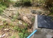 Proyek pembangunan sarana air bersih berupa sumur bor yang bersumber dari Dana Alokasi Khusus (DAK) Tahun 2025 di Desa Padang Manis, Kecamatan Kaur Utara, Kabupaten Kaur,
