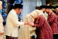 Bupati Musi Rawas Hj. Ratna Machmud bersama Wakil Bupati H. Suprayitno menghadiri rangkaian ramah tamah dengan sejumlah pejabat penting di Sumatera Selatan, dimulai dengan pertemuan bersama Gubernur Sumatera Selatan H. Herman Deru di Griya Agung, Palembang, Minggu (22/03/2026).