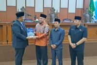 Pemerintah Kota Bengkulu resmi menyampaikan Laporan Keterangan Pertanggungjawaban (LKPJ) Wali Kota Bengkulu Tahun Anggaran 2025 dalam rapat paripurna bersama DPRD Kota Bengkulu, Senin (30/3/26). Pemerintah Kota Bengkulu resmi menyampaikan Laporan Keterangan Pertanggungjawaban (LKPJ) Wali Kota Bengkulu Tahun Anggaran 2025 dalam rapat paripurna bersama DPRD Kota Bengkulu, Senin (30/3/26).