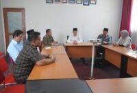 Sekretaris Daerah Provinsi Bengkulu Herwan Antoni turun langsung melakukan klarifikasi bersama Inspektorat dan Badan Kepegawaian Daerah (BKD) di ruang rapat BKD, Kamis siang (26/3/2026).